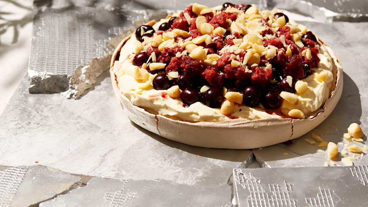 SpicedChoclatePavlova-01.jpg