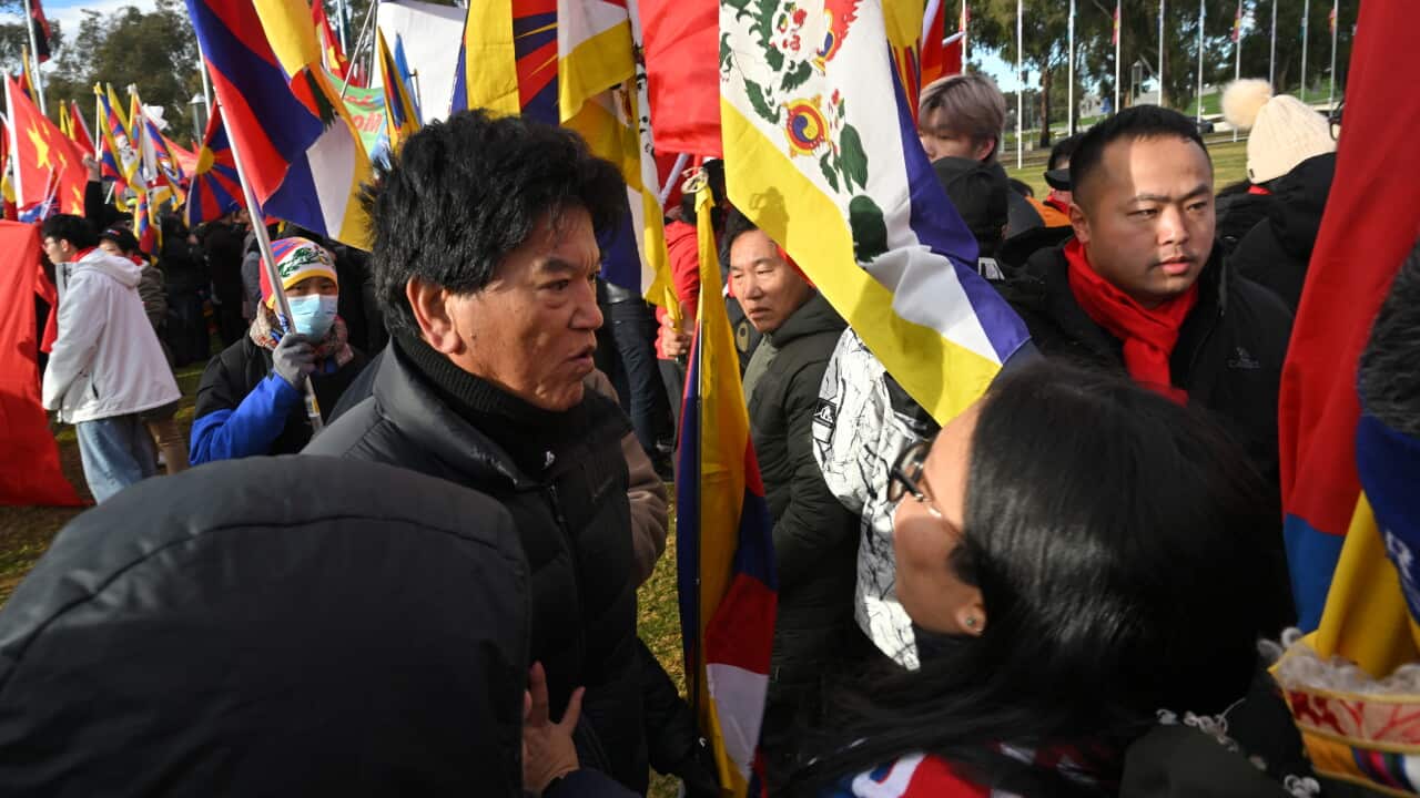 Tough questions for Chinese premier’s visit as supporters and protesters clash Tough questions for Chinese premier’s visit as supporters and protesters clash