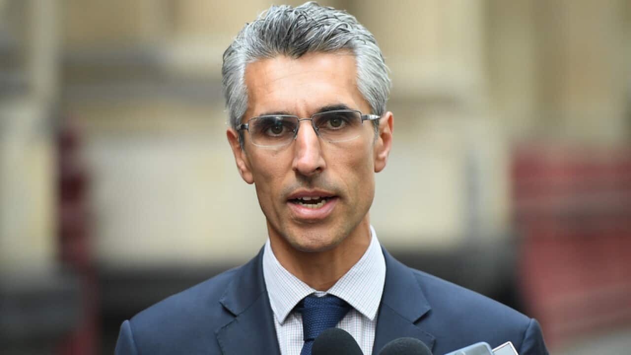 Hugh de Kretser from the Human Rights Centre speaks outside the Supreme Court in Melbourne, Thursday, May 11, 2017. (AAP Image/Julian Smith) NO ARCHIVING