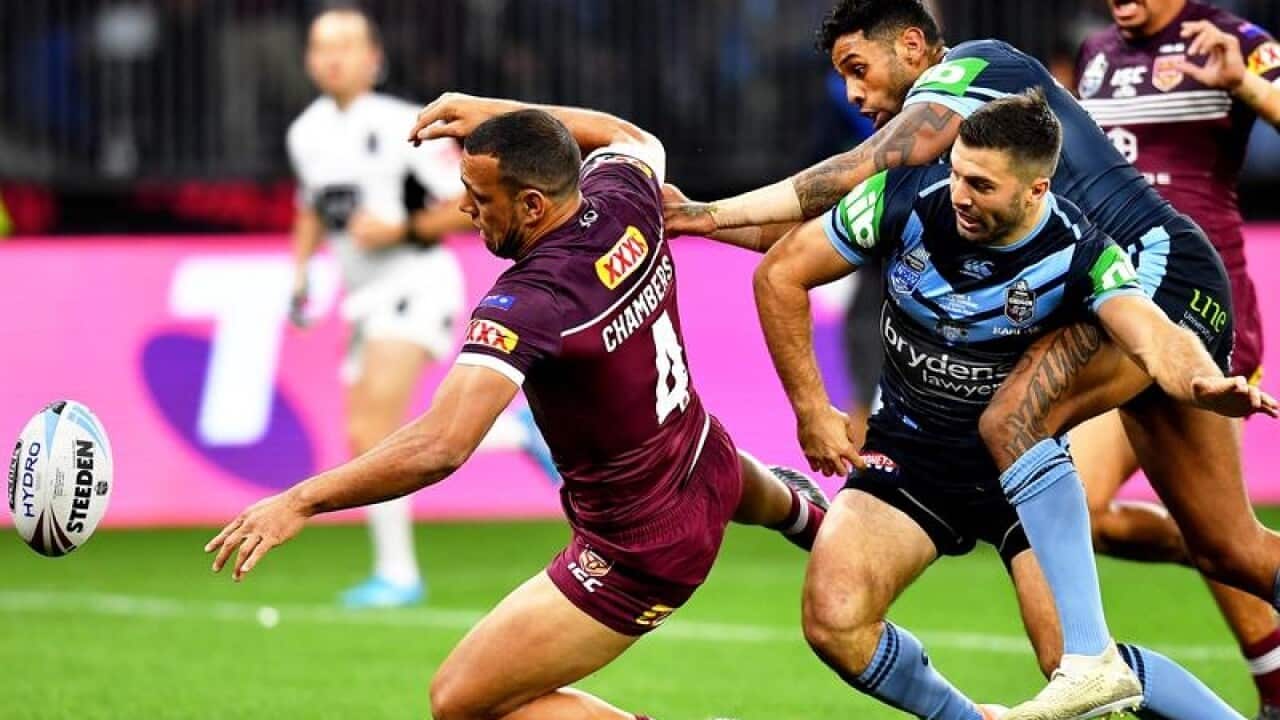 Queensland centre Will Chambers' (R)