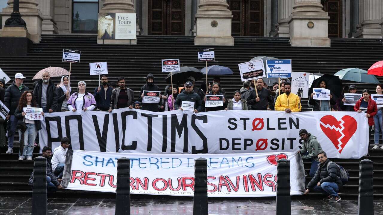 PORTER DAVIS COLLAPSE PROTEST