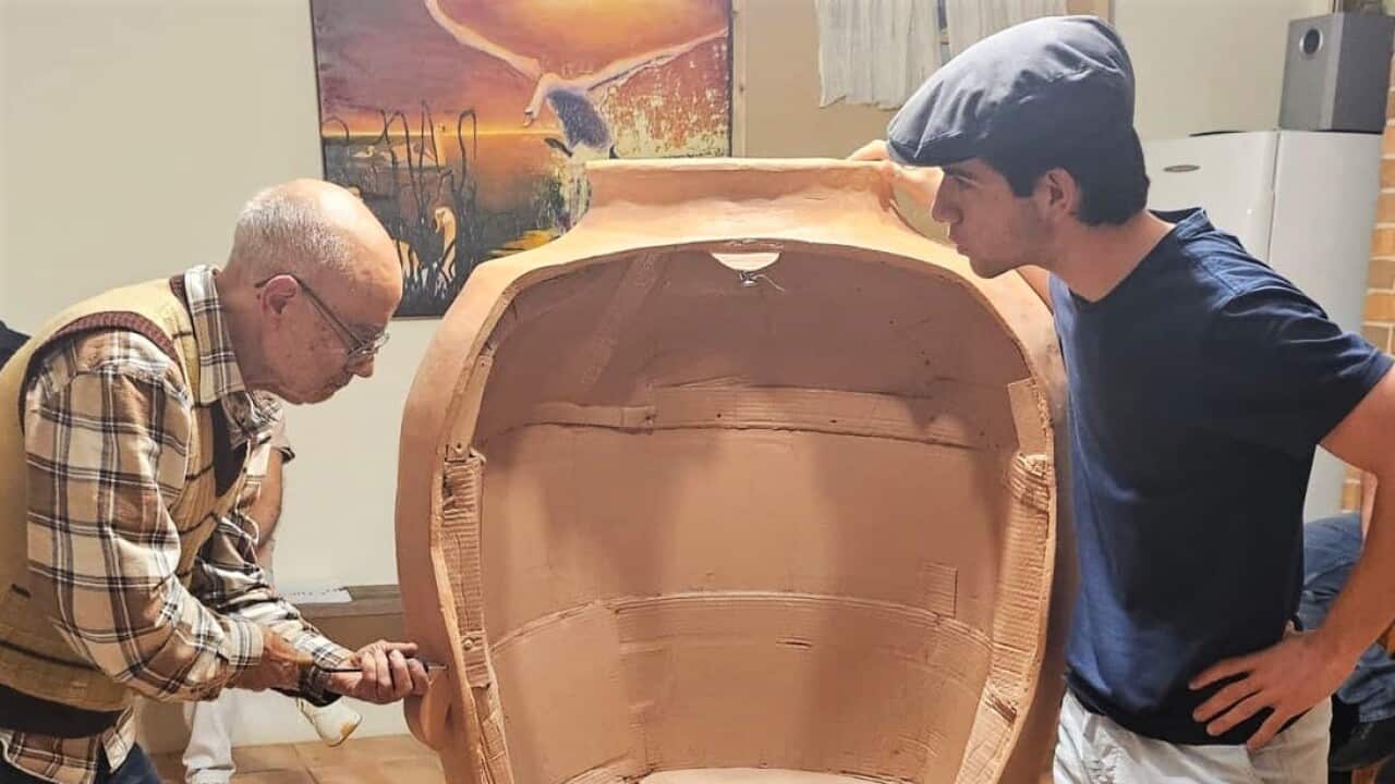 Santo Crisafulli and Marcello Aliberto rehearsing for the production of La Giara