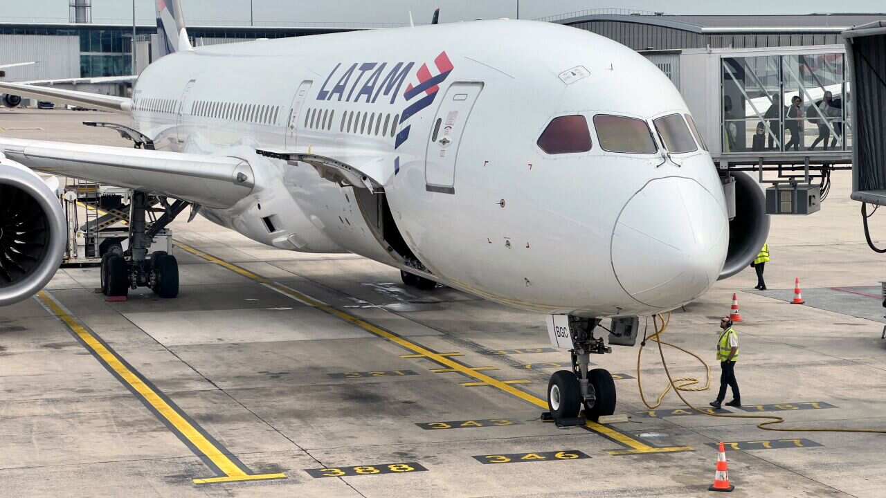 A Boeing Dreamliner on the tarmac