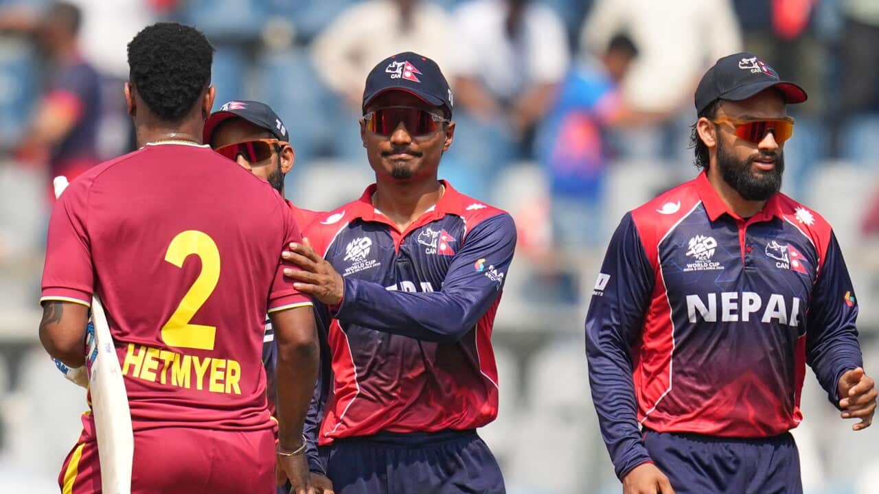 Shimron Hetmyer,Rohit Paudel