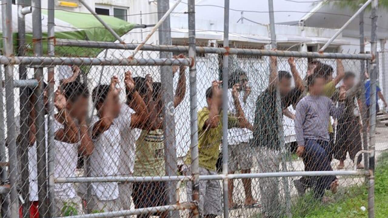 Leaked documents reportedly reveal an Australian government plan to coerce refugees at the Manus Island immigration detention centre into accepting resettlement in Papua New Guinea.
