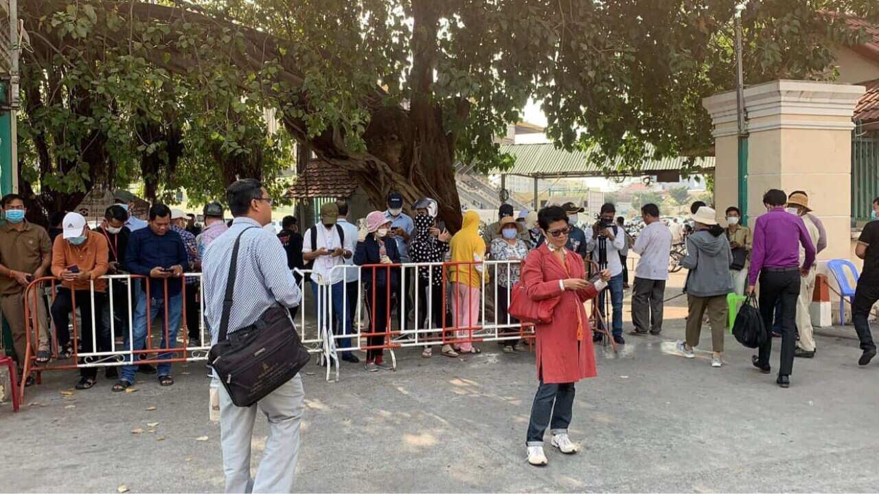 Ms Seng Theary outside the court in Phnom Penh