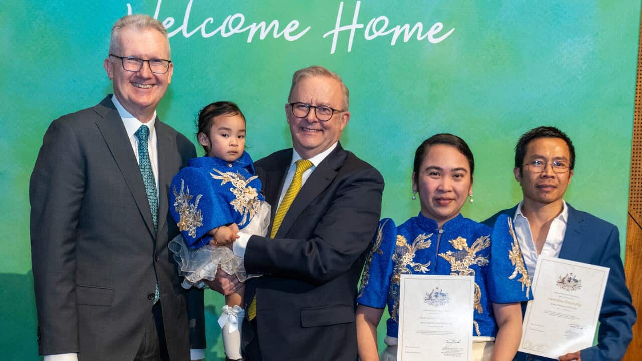 A Filipino family, one of 650 people, received their Australian citizenship on Tuesday, 12 August, at the Melbourne Convention and Exhibition Centre.