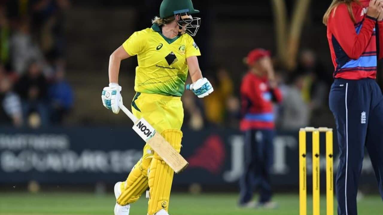 Australia's Beth Mooney and England's Sophie Ecclestone