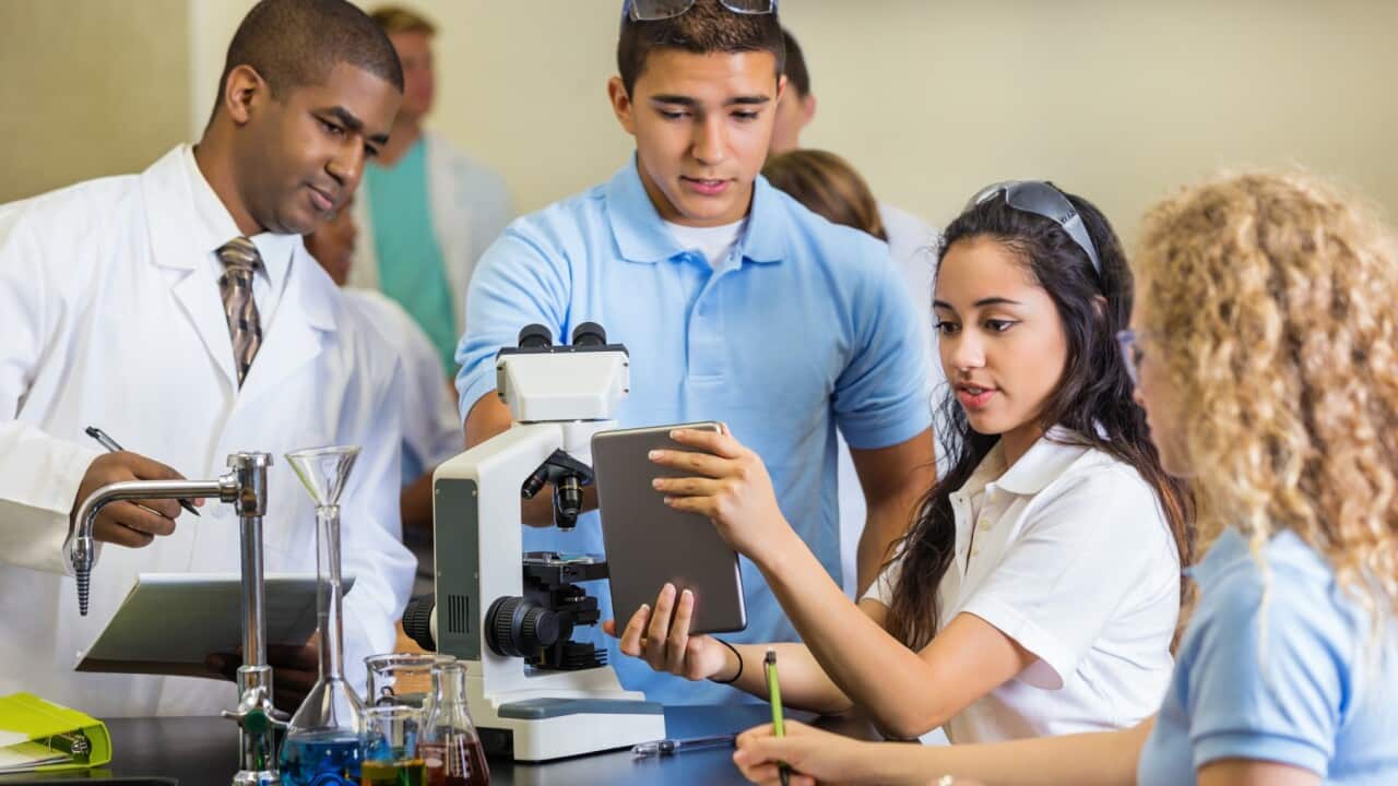 Science class – credit: Getty Images/SDI productions