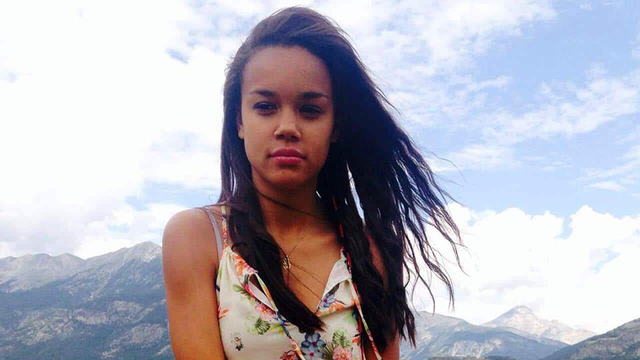 Cedella Roam who travelled from France to Canada to visit her mother in British Columbia says US officials detained her for two weeks.