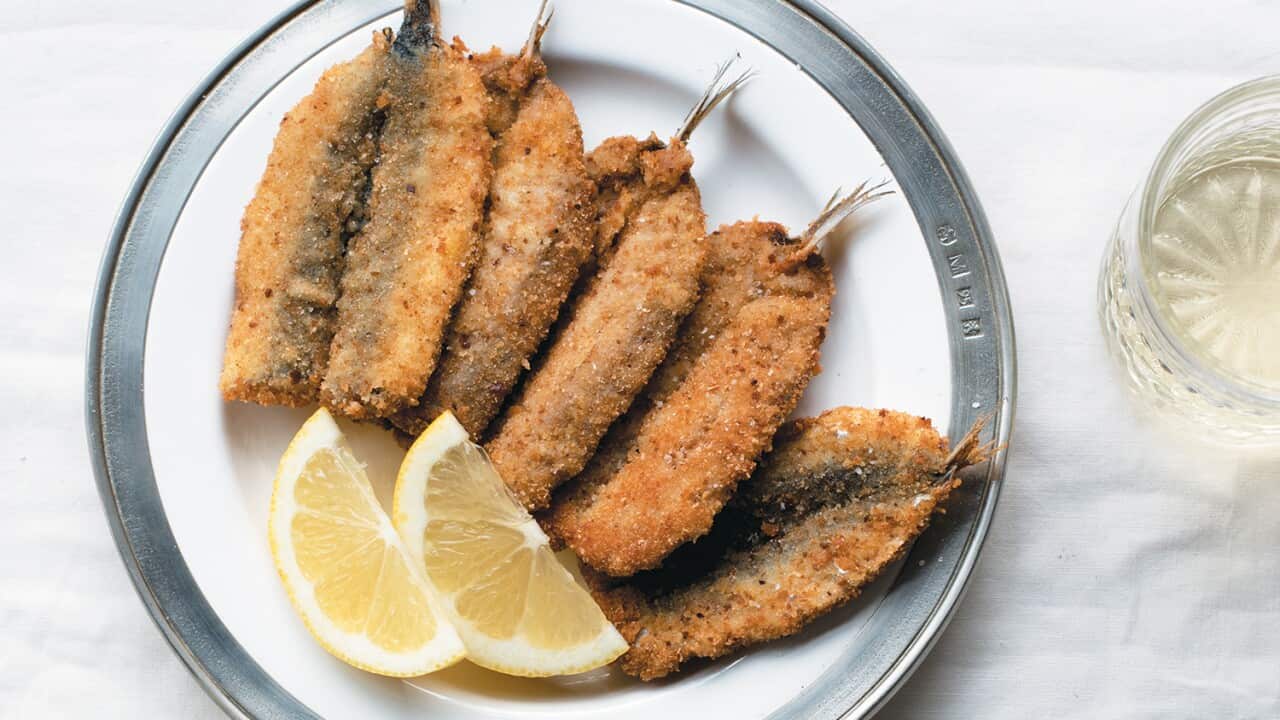 Crumbed sardines (sarde impanade) SBS Food