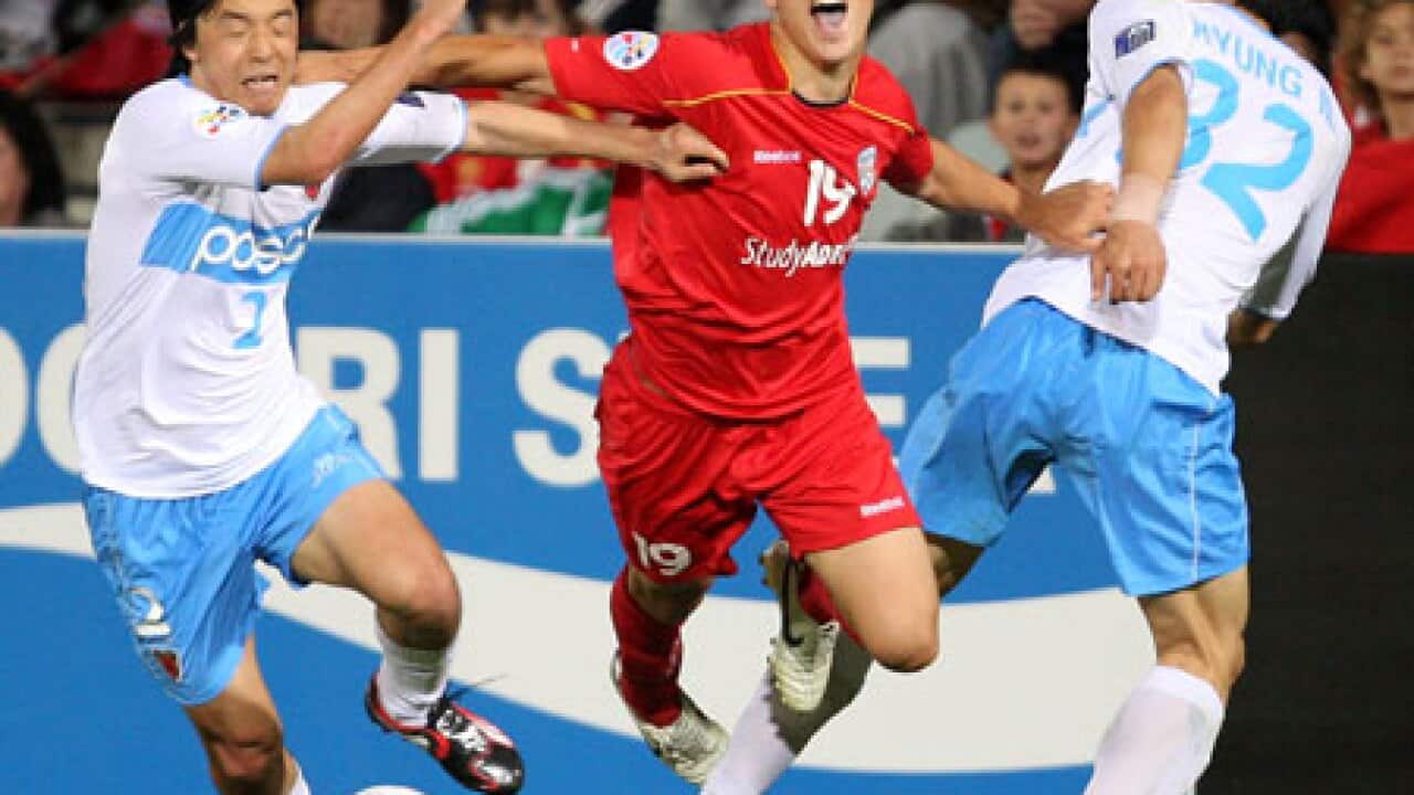 Adelaide_United_steelers_100225_b_getty_2011956451