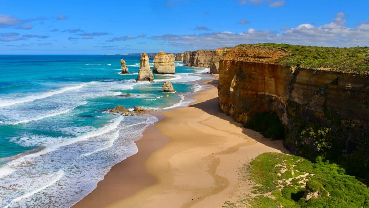12 Apostles, Victoria, Australia.