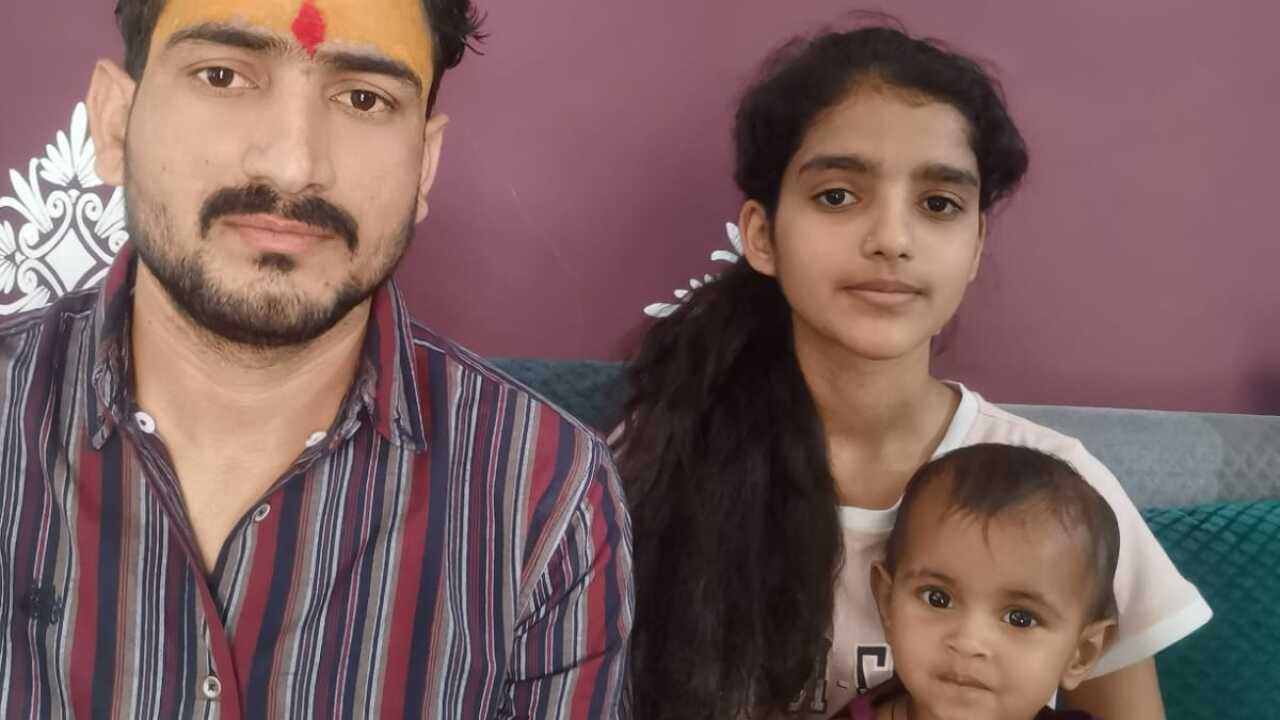 Hindi_nikita_monkey.mp3