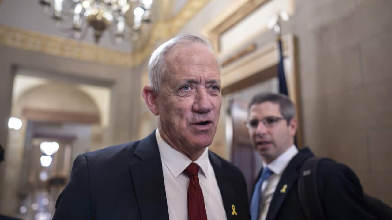 Israeli war cabinet minister proposes bill to dissolve parliament