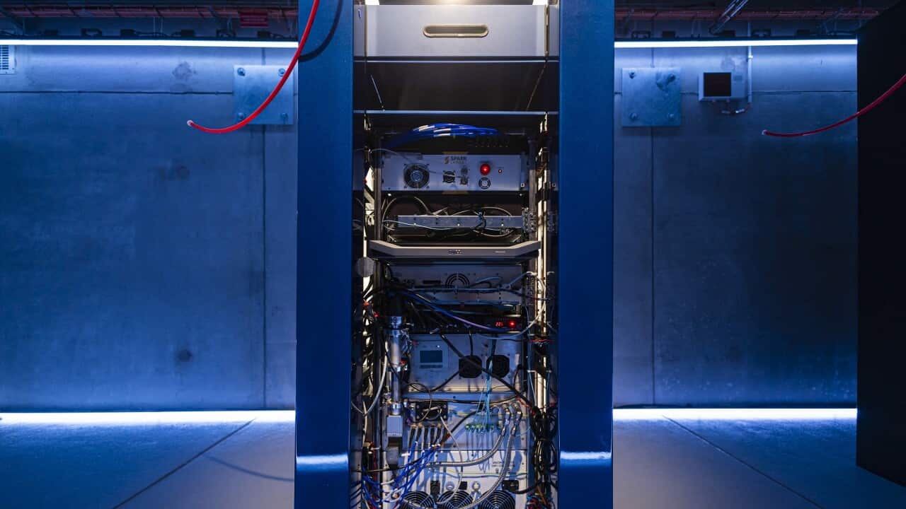 FRANCE-TECHNOLOGY-COMPUTING-POLITICS