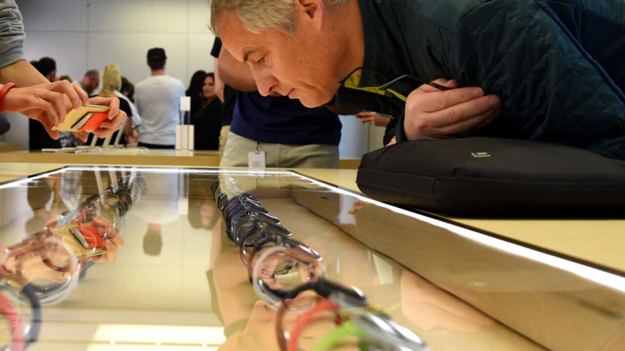 Customers take a first look at the Apple Watch in Sydney
