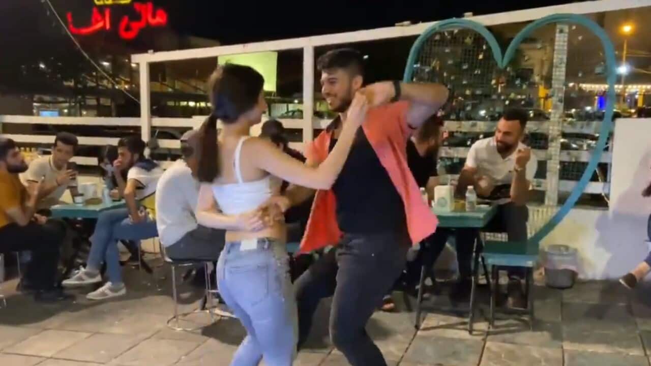 Dancing in Slemani during Ramadan