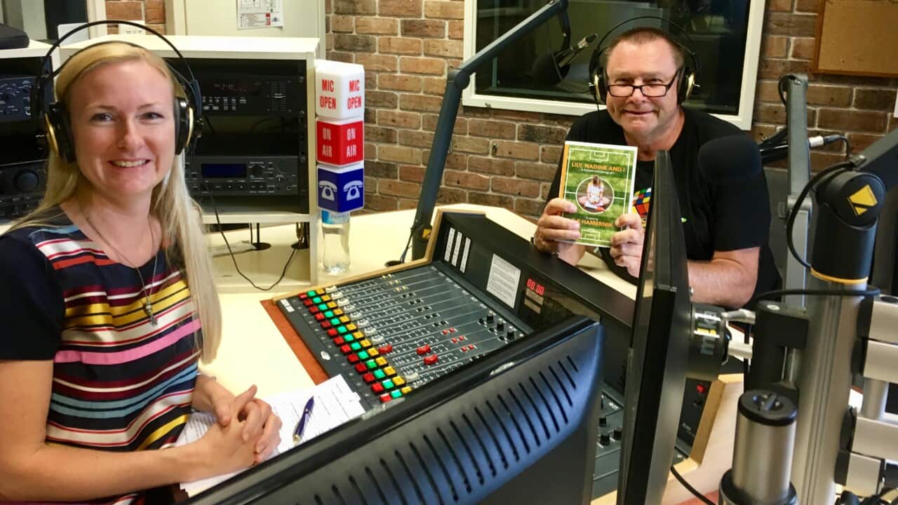 Autor Richard Hamernik im Brisbane Studio mit Katharina Loesche