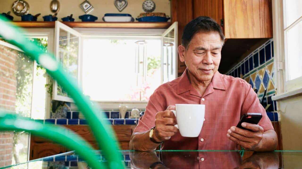 smart phones reconnecting families