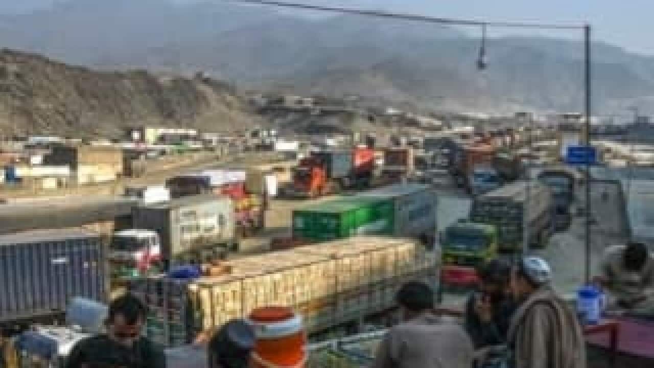 لارى هاى باركش در افغانستان.jpg