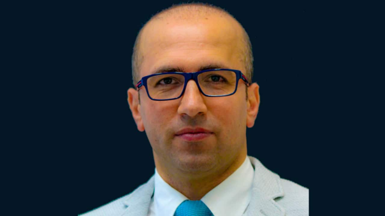 Dr Omid Allan.png
