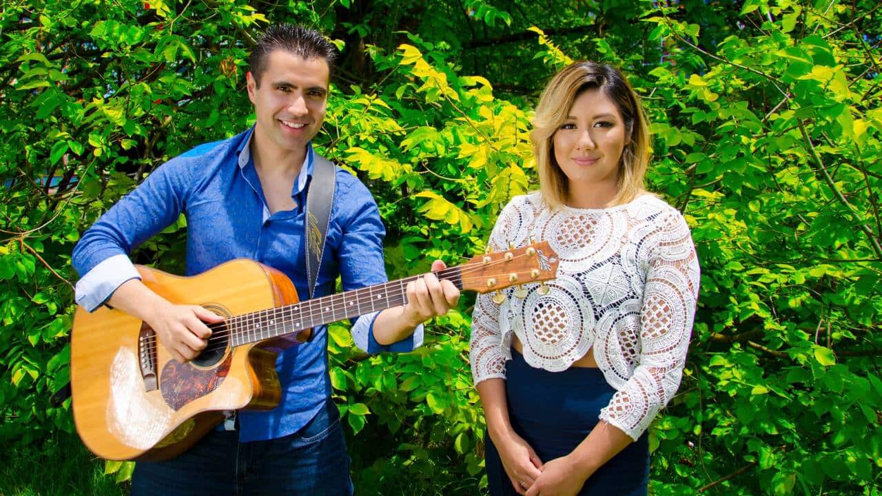 Acoustasy, wedding singer