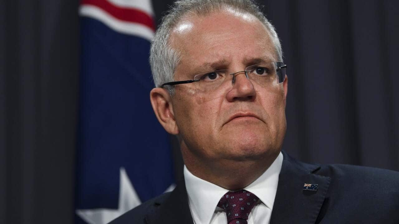 Political stoushes intensify amid the historic bushfires calamity