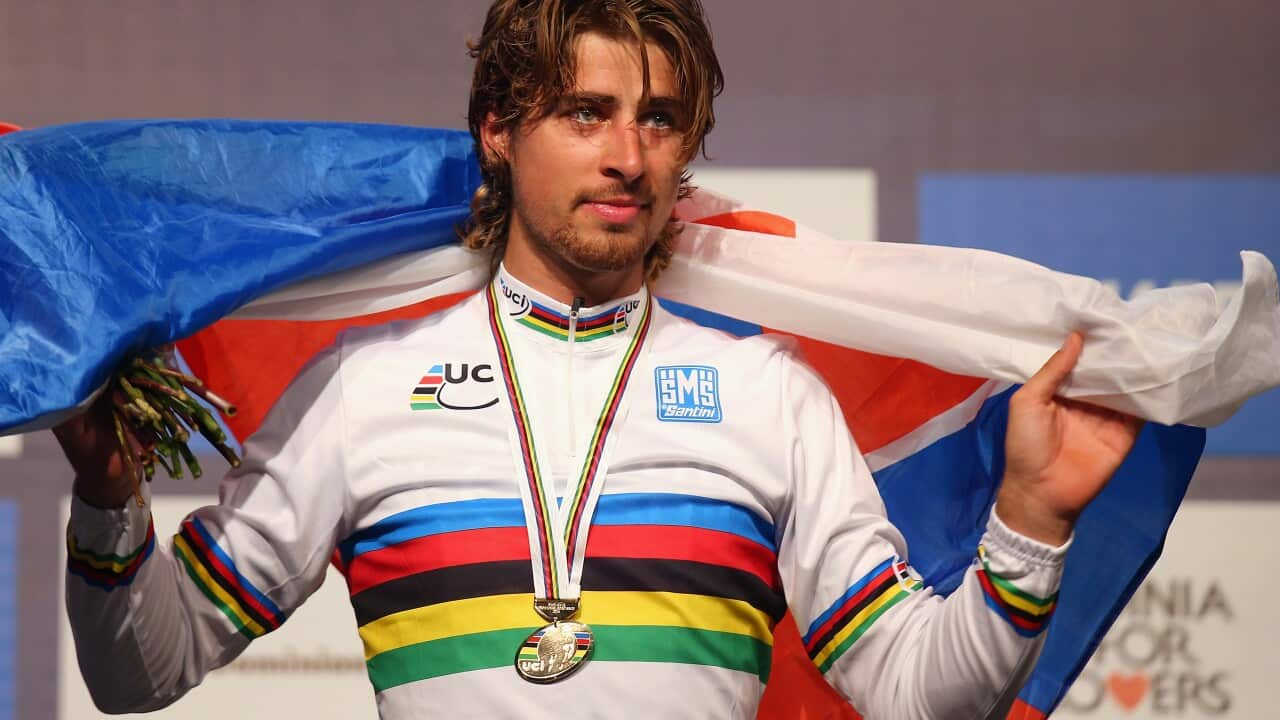 Sagan unveils new rainbow jersey