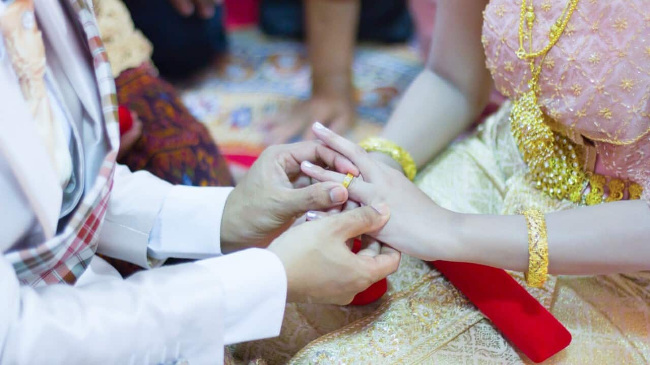 A Lao engagement (Getty Images - Suwit Chanaaiyarat - EyeEm)