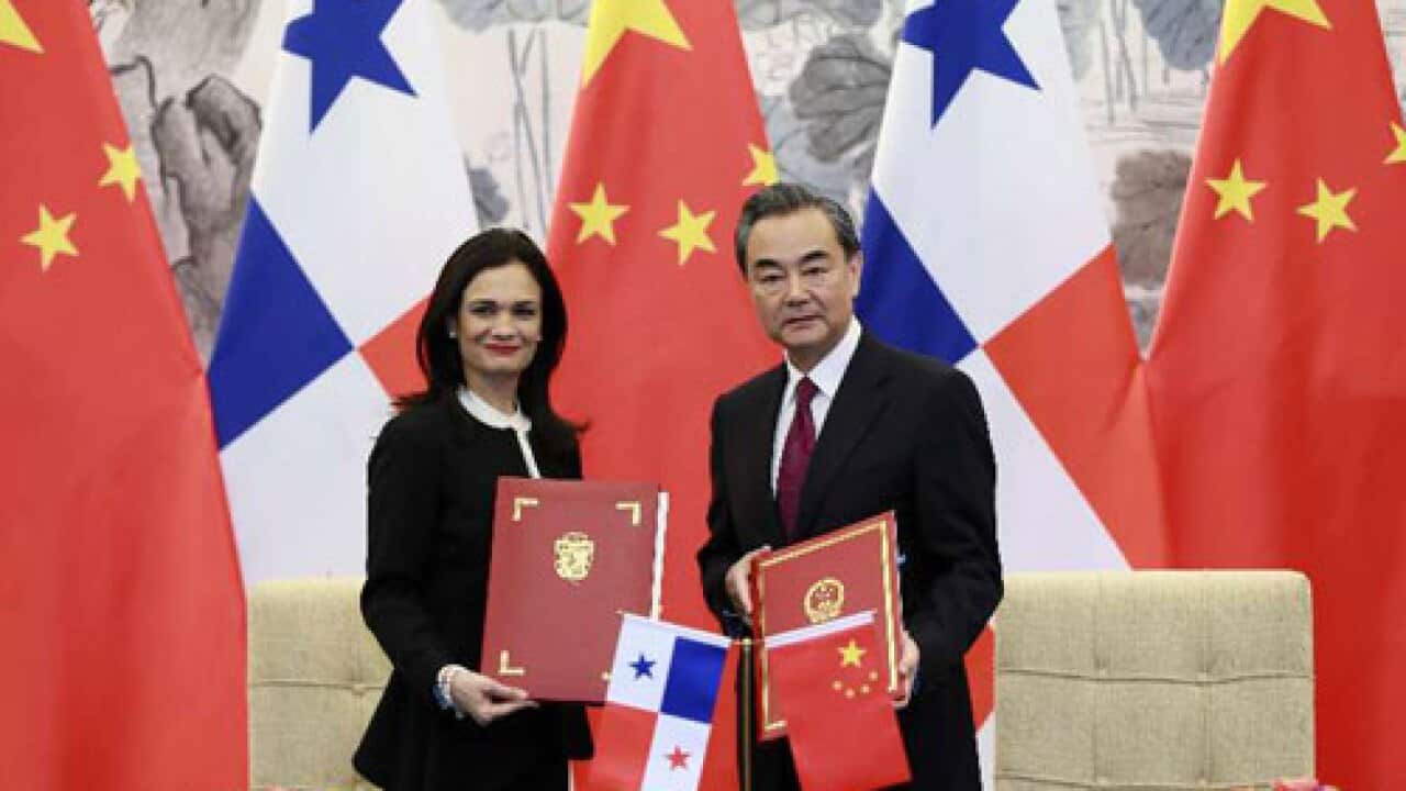 Panama establishes China ties, axes Taiwan