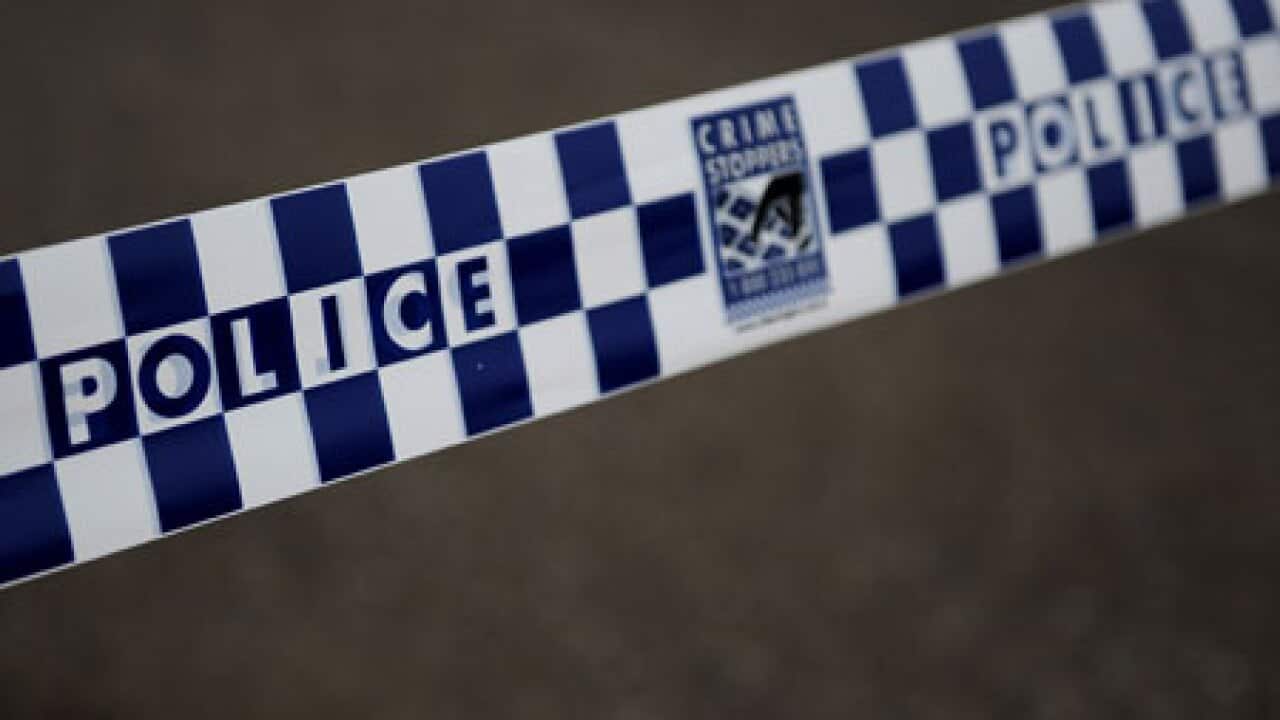 Police_tape_crimestoppers_100830_B_aap_92486159