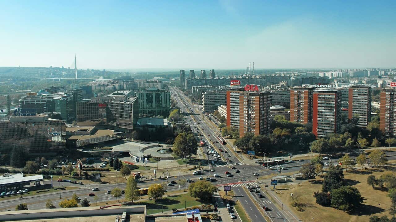 buildings-5698037_1280.jpg