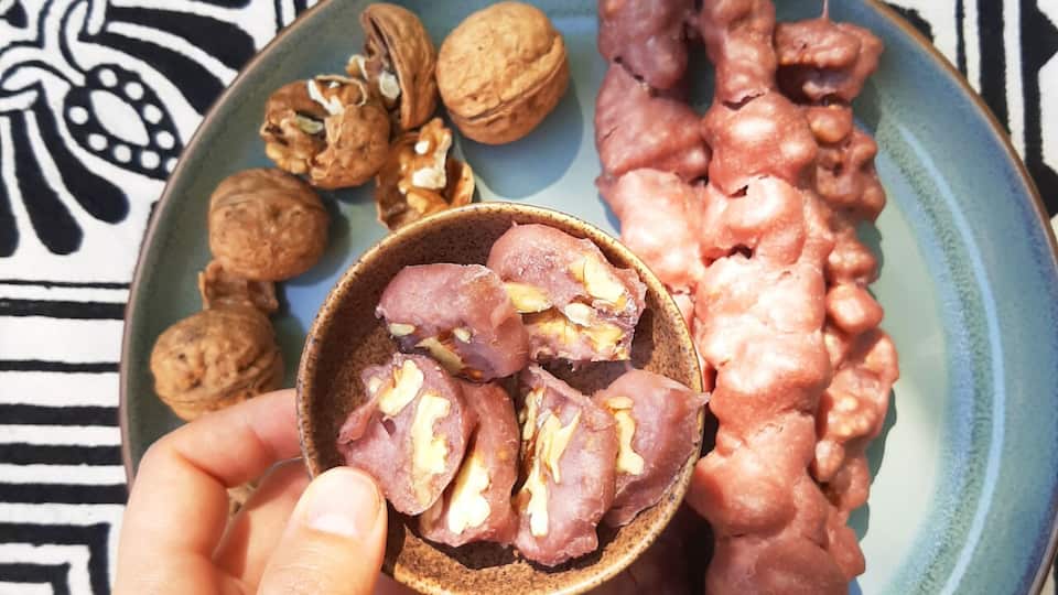 Why you should try Snickers" SBS Food