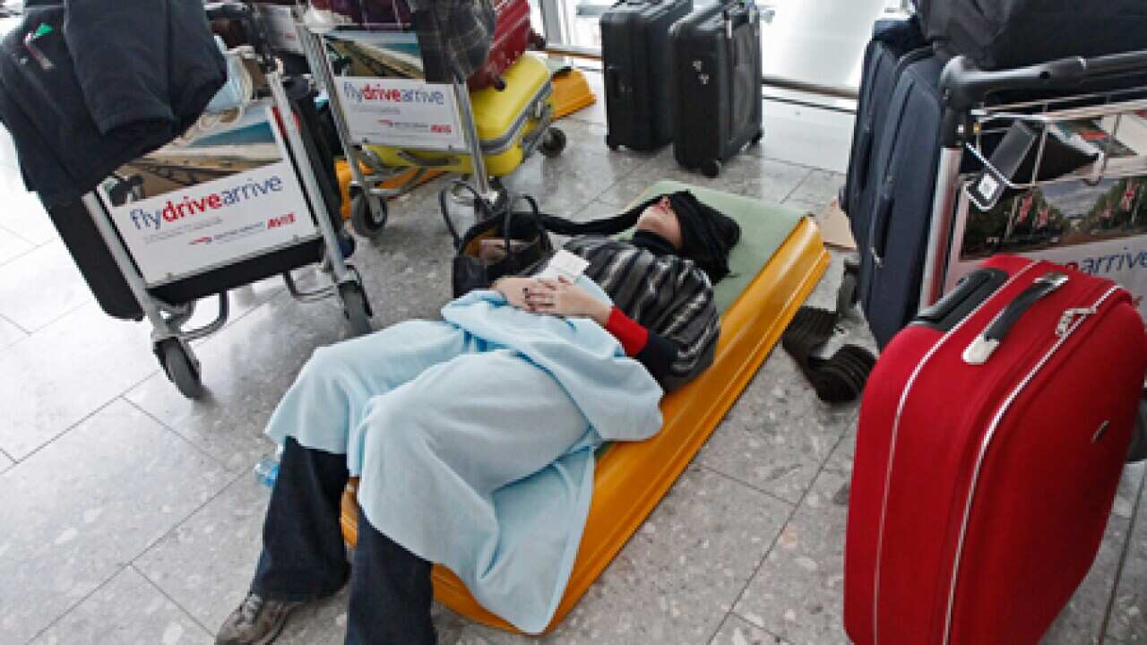 heathrow_stranded_101220_B_reuters_1994570064