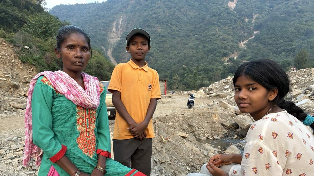 Reena Dewi and her children in Majhera village.jpeg - SBS News .jpeg