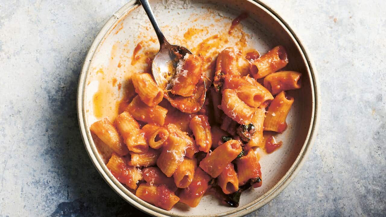 Rigatoni pomodoro 1800.jpg