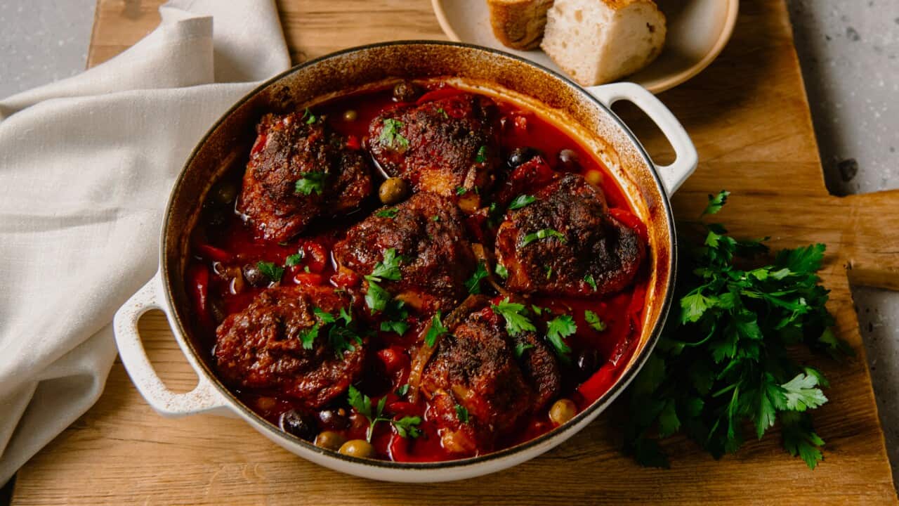 Chicken cacciatore tray bake