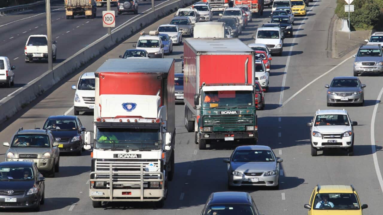Transport on the Monash freeway in Melbourne