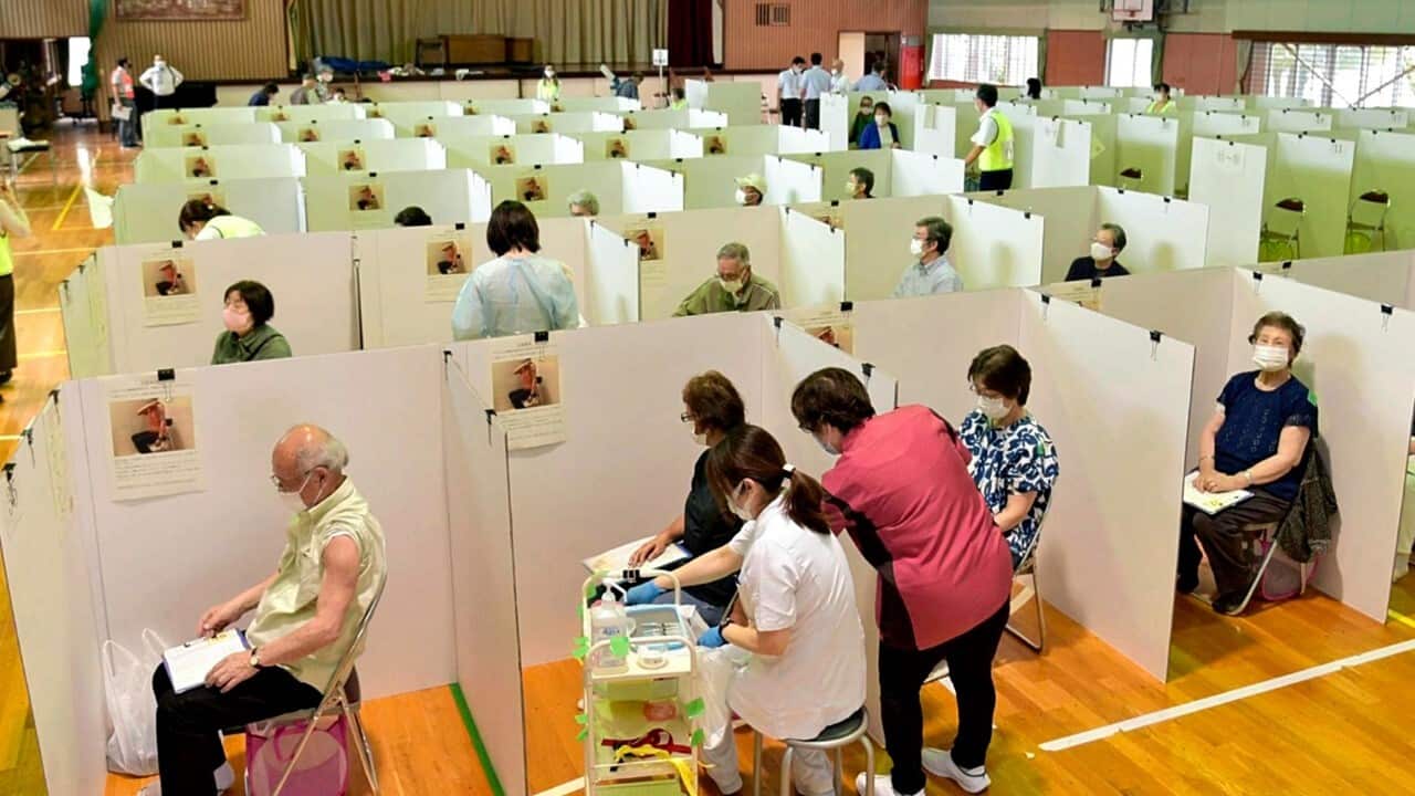 A Covit -19 vaccine injection centre in Japan (AAP Image - The Yomiuri Shimbun via AP Images)