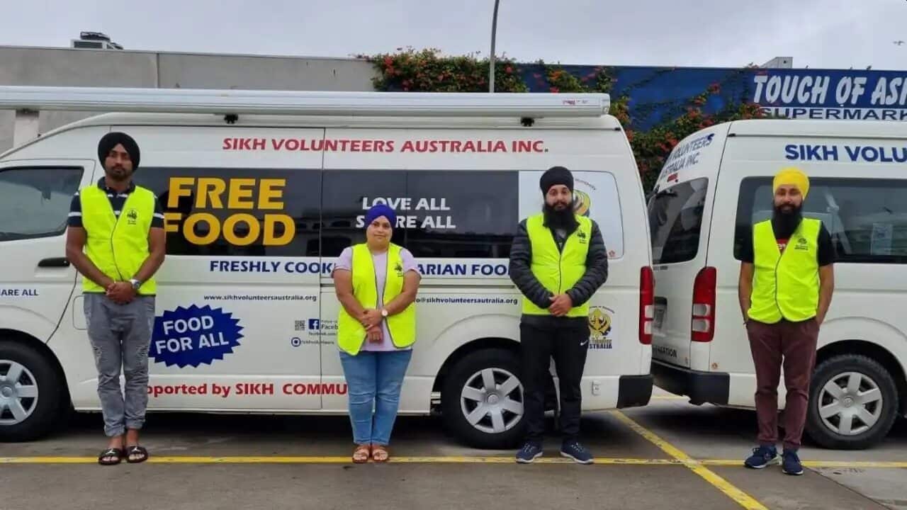 These four Sikh volunteers are providing much-needed support to those affected by the floods in NSW.
