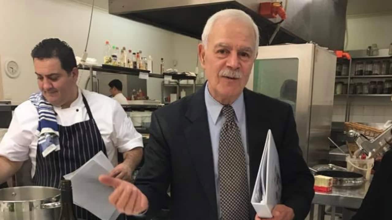 Ο ομογενής επιχειρηματίας Νίκος Παπαζαχαριάκης