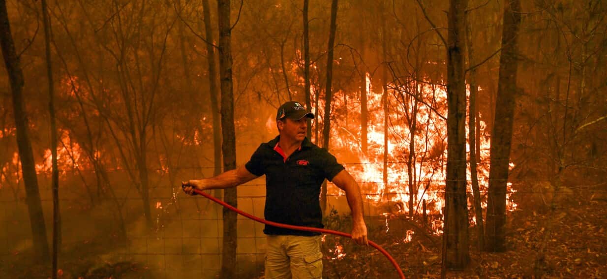 How to prepare for Australia's bushfire season thumbnail