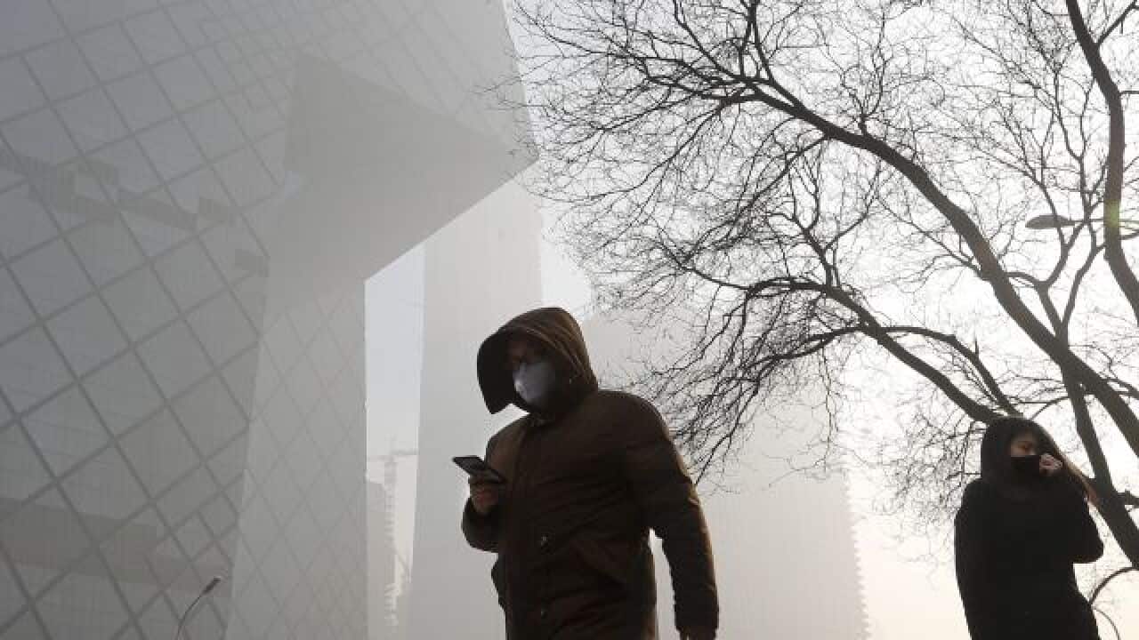 Beijing affected by severe smog