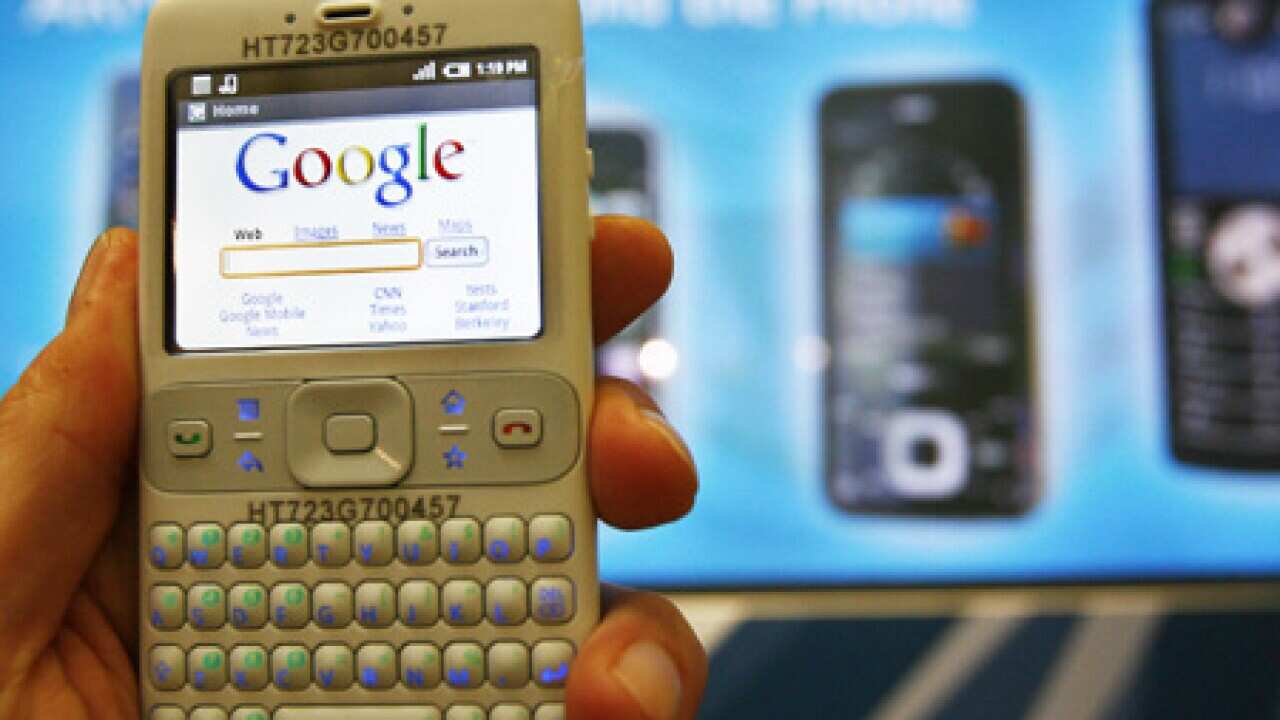 googleandroid_phone_b_091206_afp_1225358603