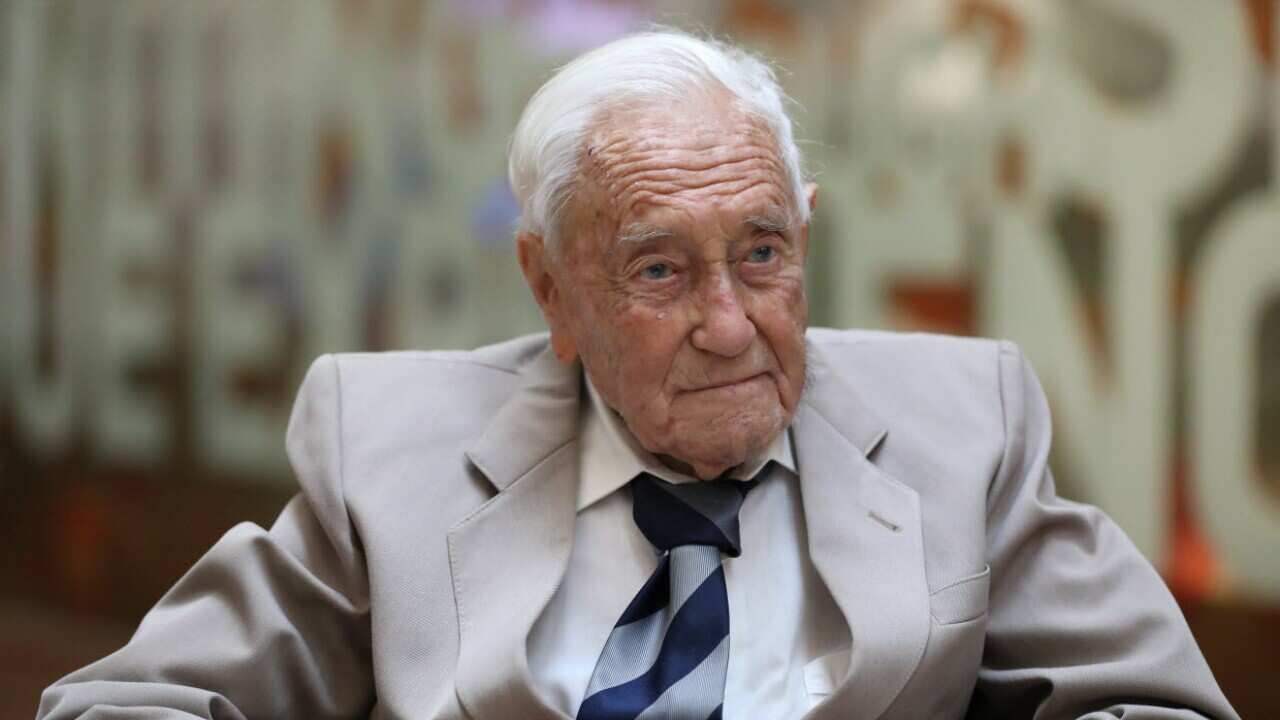Australia's oldest scientist, Professor David Goodall, has arrived in Switzerland to end his life.