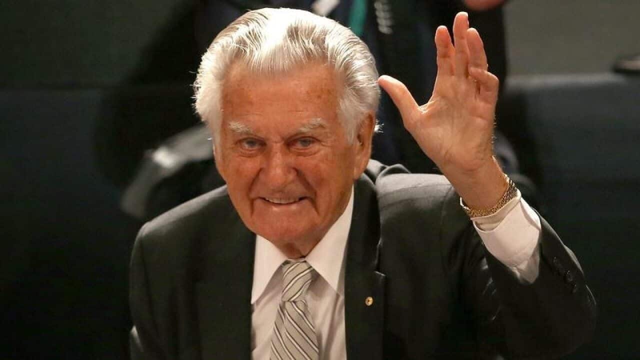 Bob Hawke waves at the Labor campaign launch for the 2016 election.
