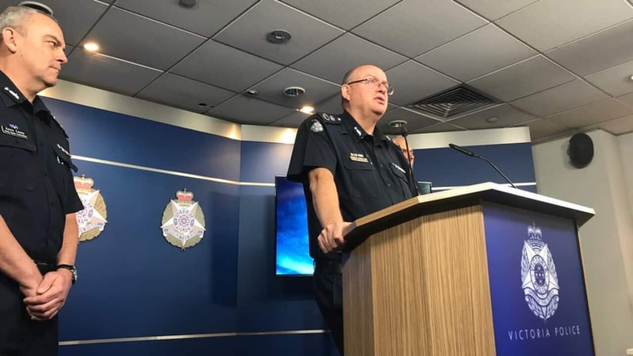 Victoria Police Commissioner Graham Ashton speaks to media during a press conference about the resignation of Assistant Commissioner Brett Guerin in Melbourne, Tuesday, February 27, 2018. (AAP Image/Andrew Leeson) NO ARCHIVING