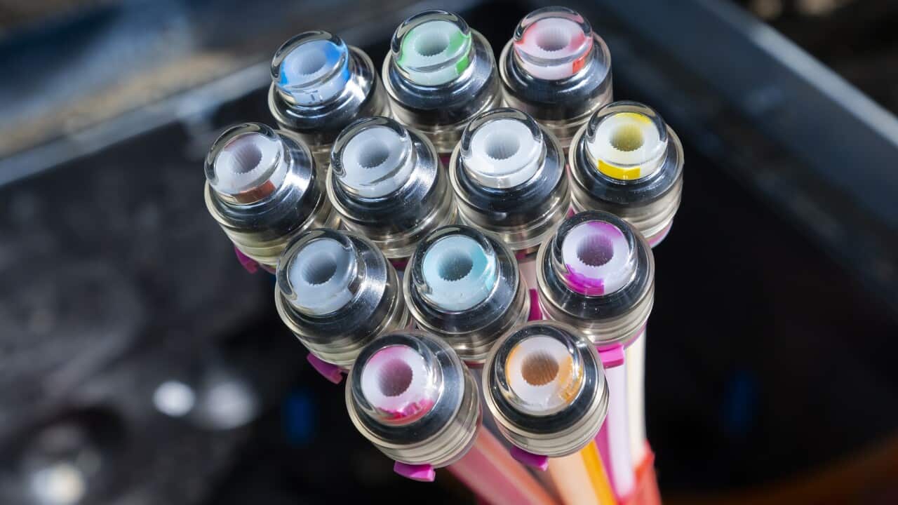 Fiber optic expansion by means of "nano-trenching