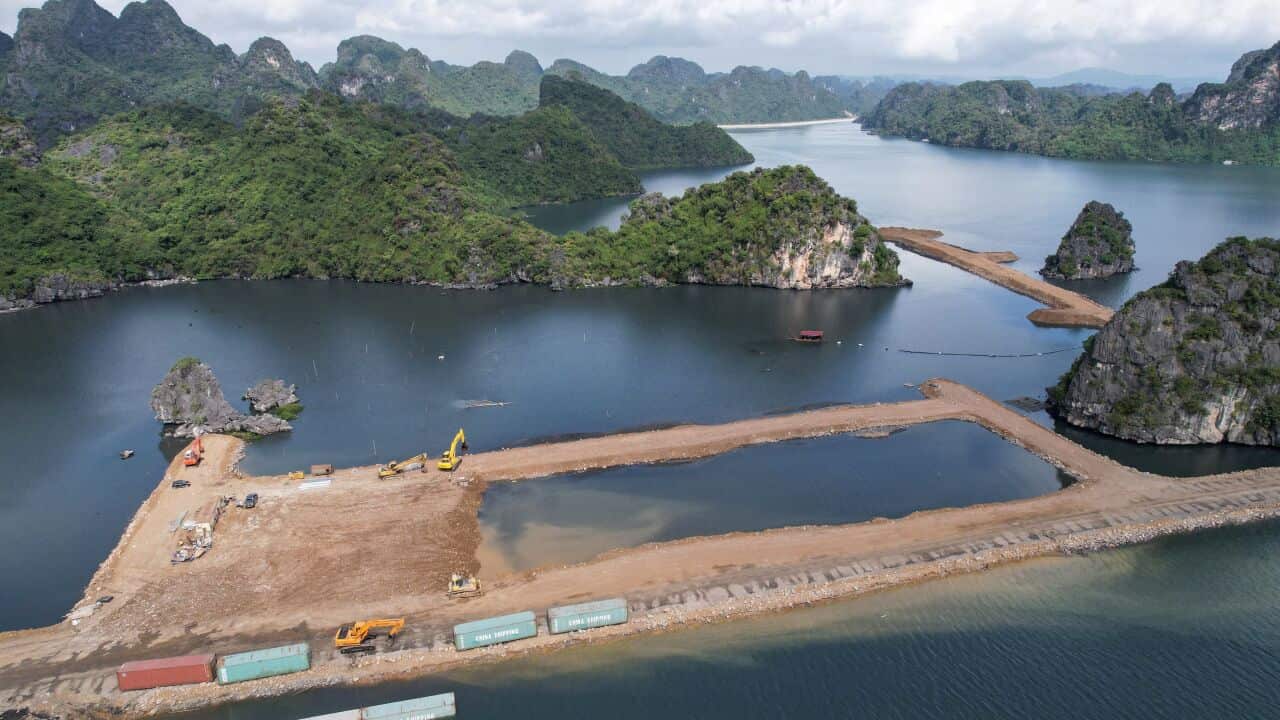 TOPSHOT-VIETNAM-ENVIRONMENT-HERITAGE